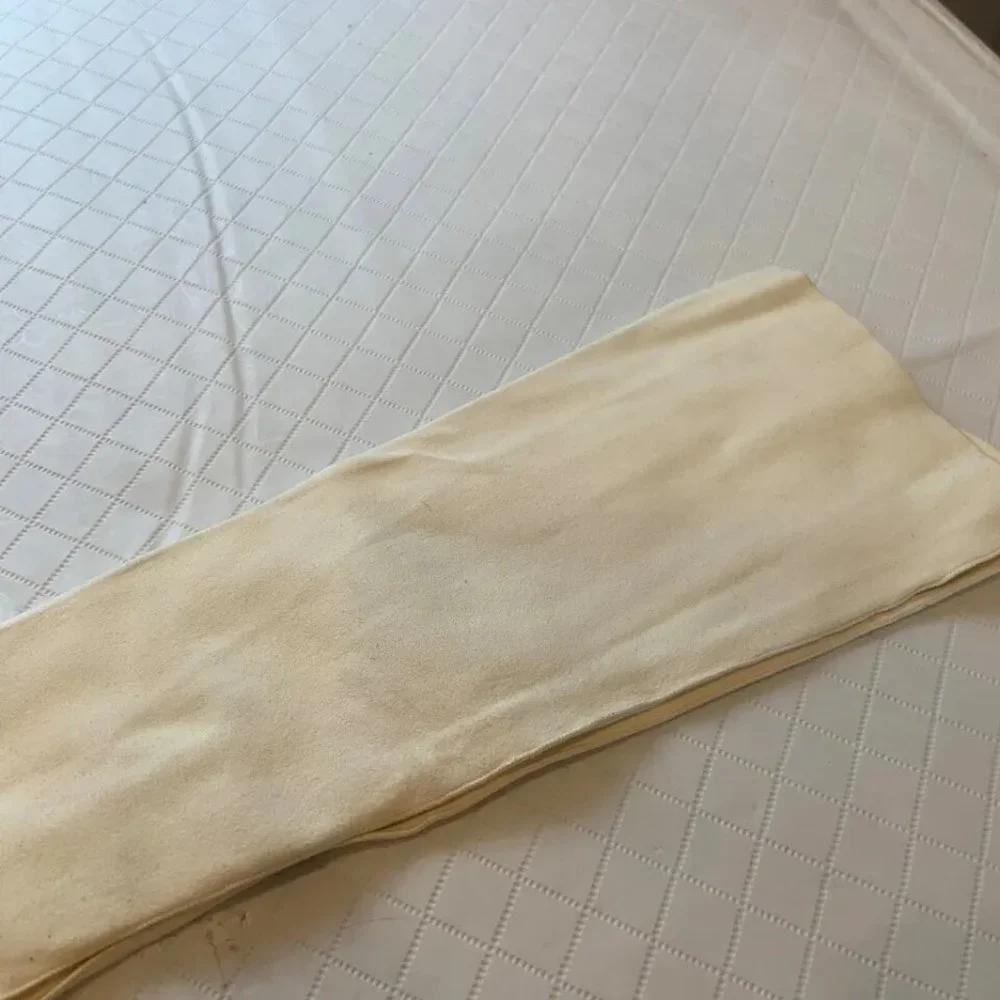 Vintage Galeries Lafayette Grand Prix Paris Suede Extra White Gloves